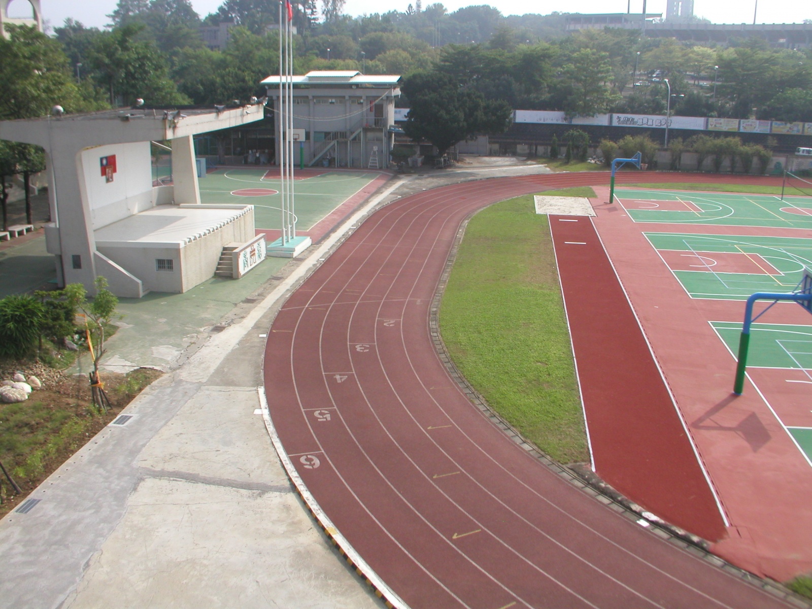 田徑場PU跑道
