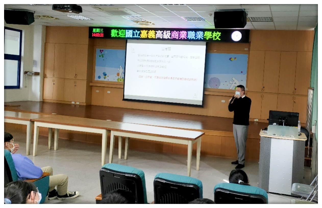 110學年度吳信泰副總-經營品牌應有思維講座