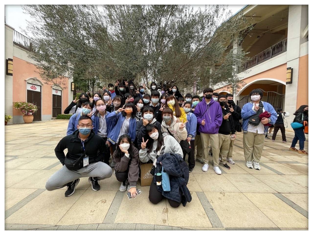 110學年度職場參觀-麗鑫綜合百貨股份有限公司