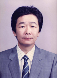 81學年度家長會長范綱勳先生 81學年度家長會長范綱勳先生